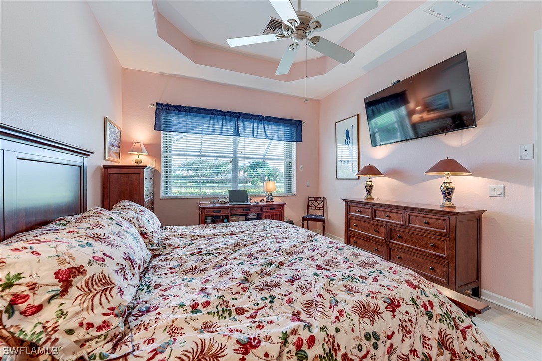 3806 Lakeview Isle Ct Property Photo 27