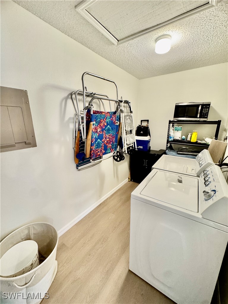 645 Squire Ct 202 Property Photo 7