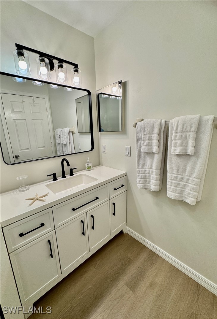 645 Squire Ct 202 Property Photo 27