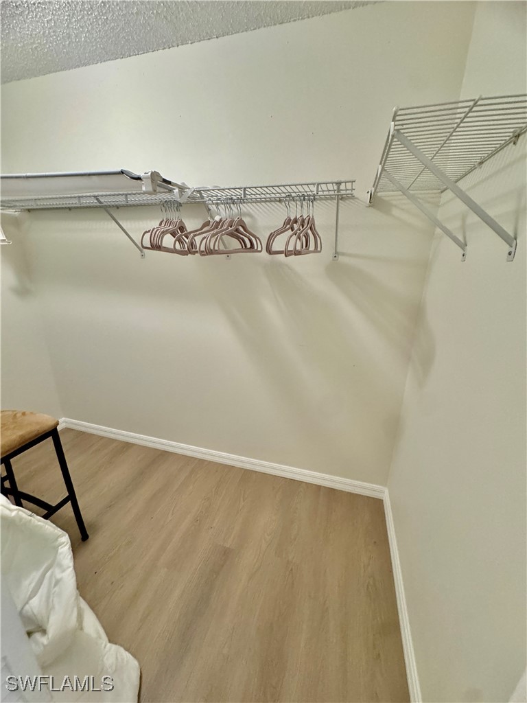 645 Squire Ct 202 Property Photo 28