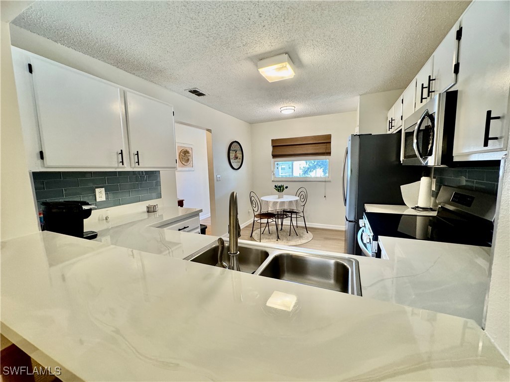 645 Squire Ct 202 Property Photo 30