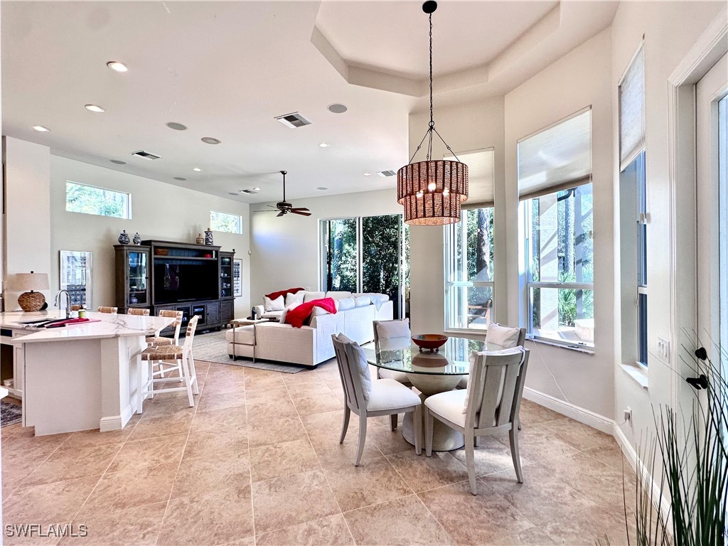 28576 Via D Arezzo Dr Property Photo 5