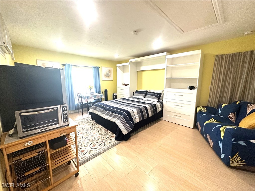 225080607 Property Photo 7