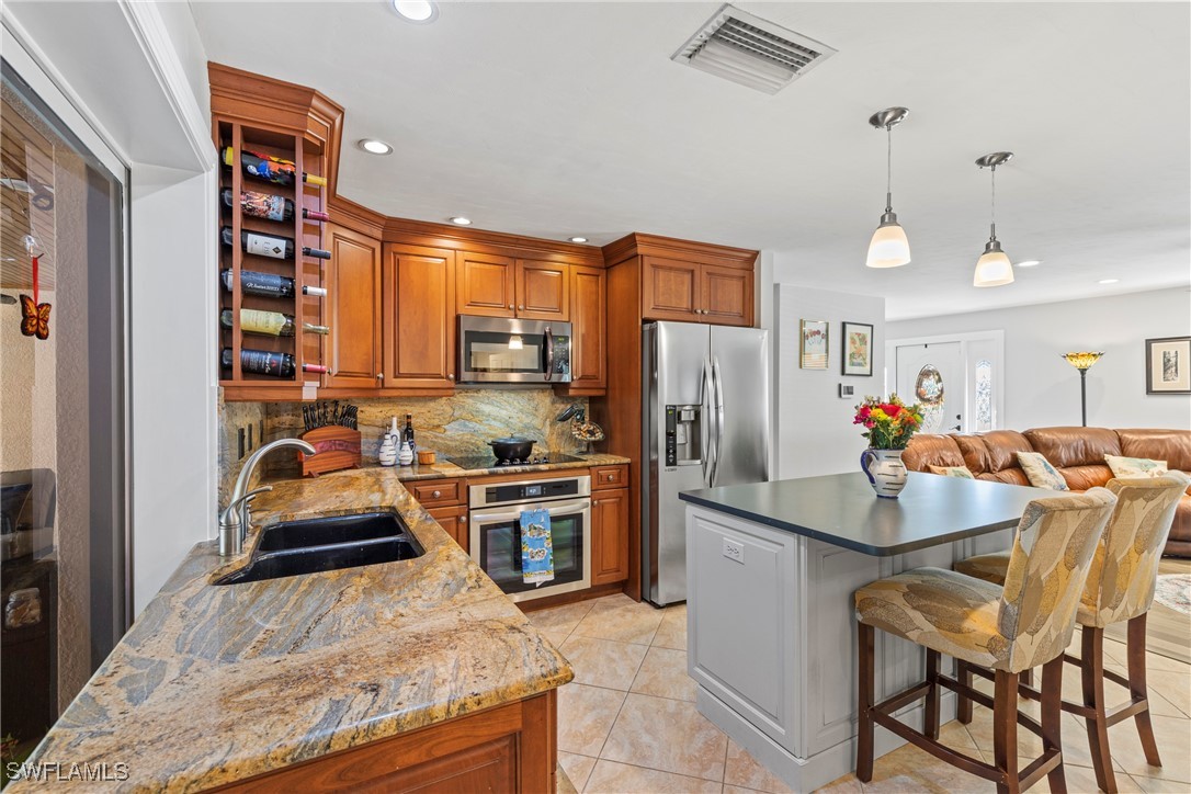 2569 Outrigger Ln Property Photo 6