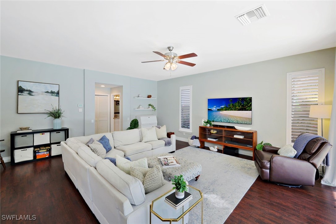 9261 Estero River Cir Property Photo 12