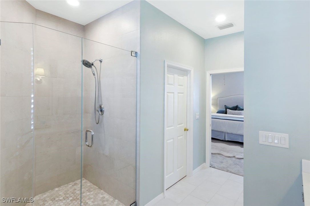 9261 Estero River Cir Property Photo 29