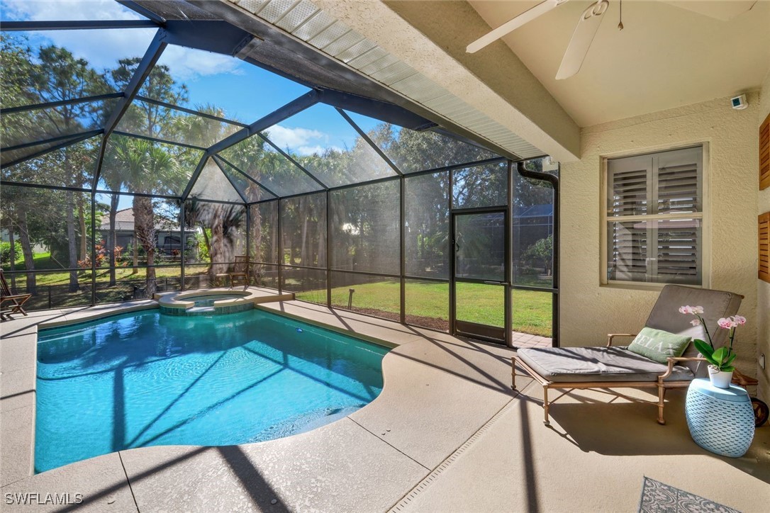 9261 Estero River Cir Property Photo 36