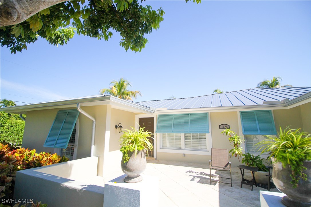 1645 Mullet Ct Property Photo 2