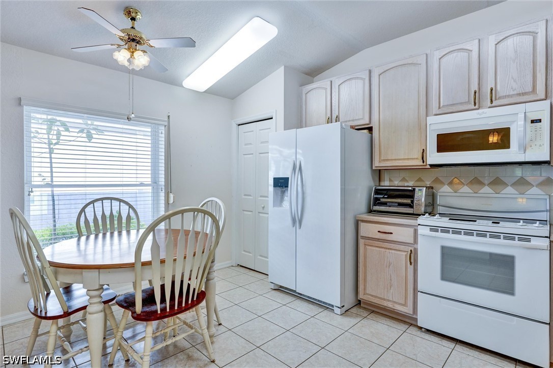 7442 Meldin Ct Property Photo 21