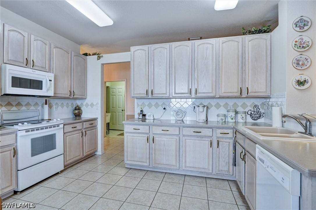 7442 Meldin Ct Property Photo 24