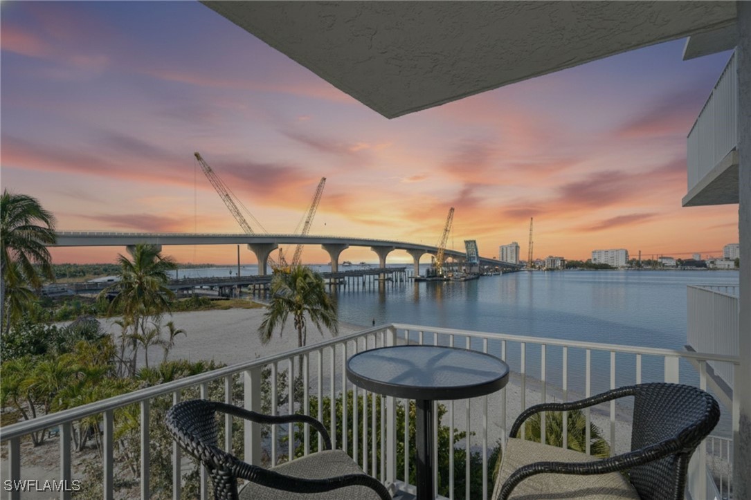 8701 Estero BLVD 201