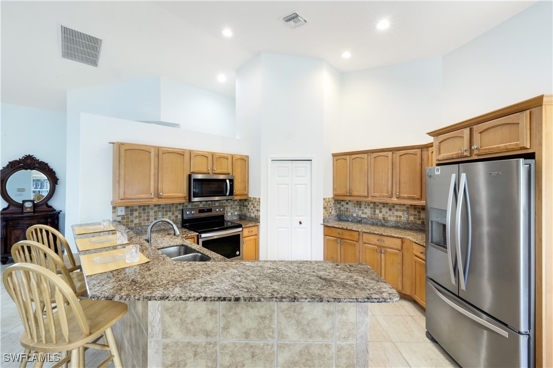 27160 Flamingo Dr Property Photo 18