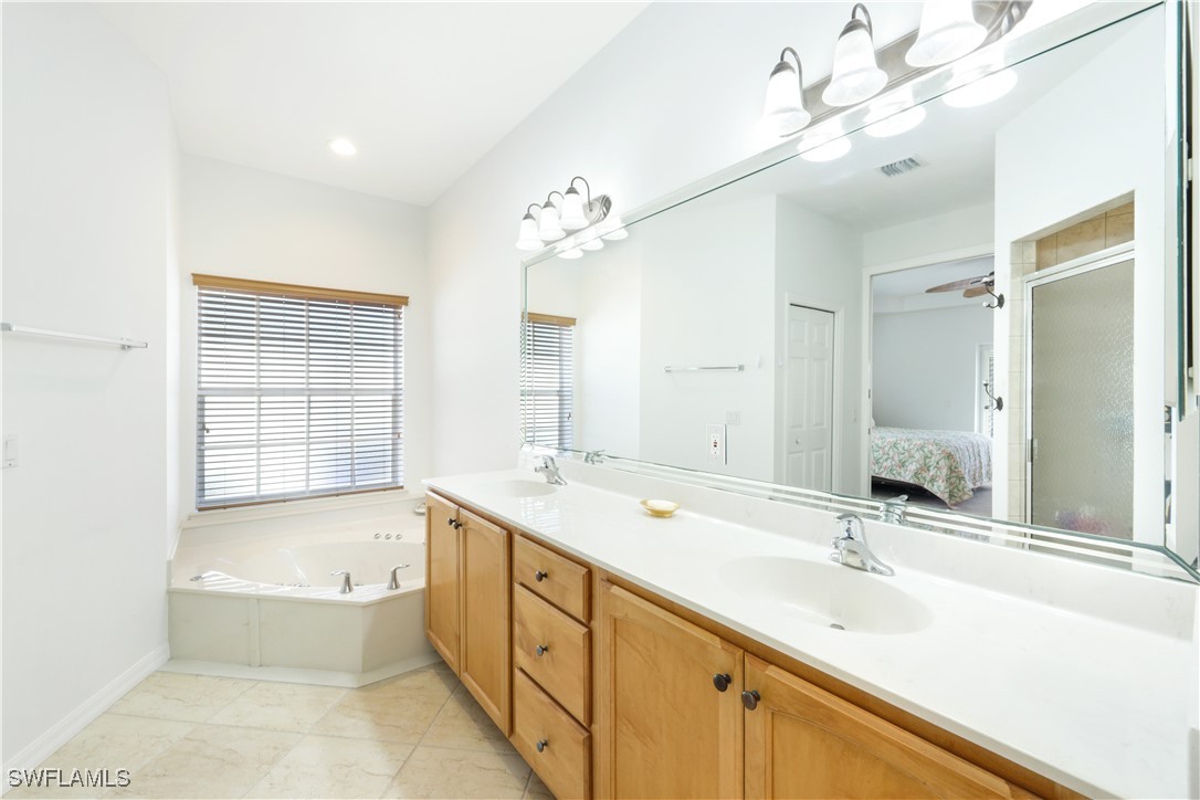 27160 Flamingo Dr Property Photo 23