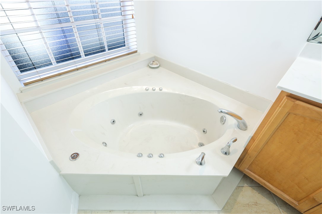 27160 Flamingo Dr Property Photo 25
