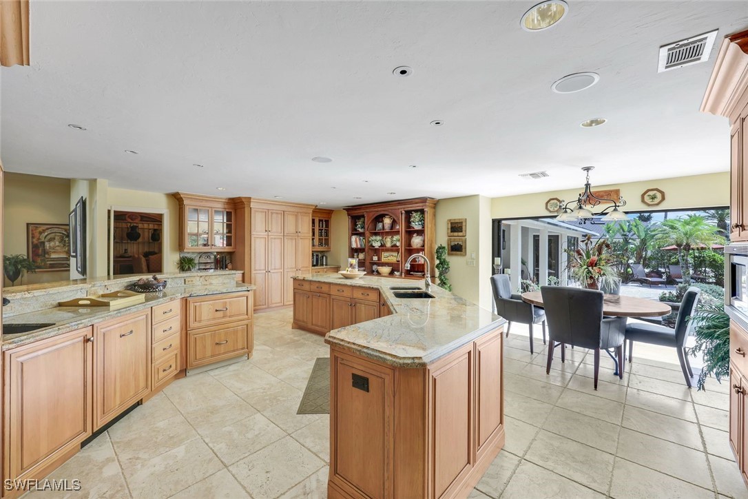 15620 Kinross Cir Property Photo 12