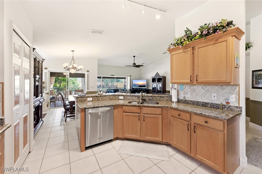 8401 Southbridge Dr 2 Property Photo 18
