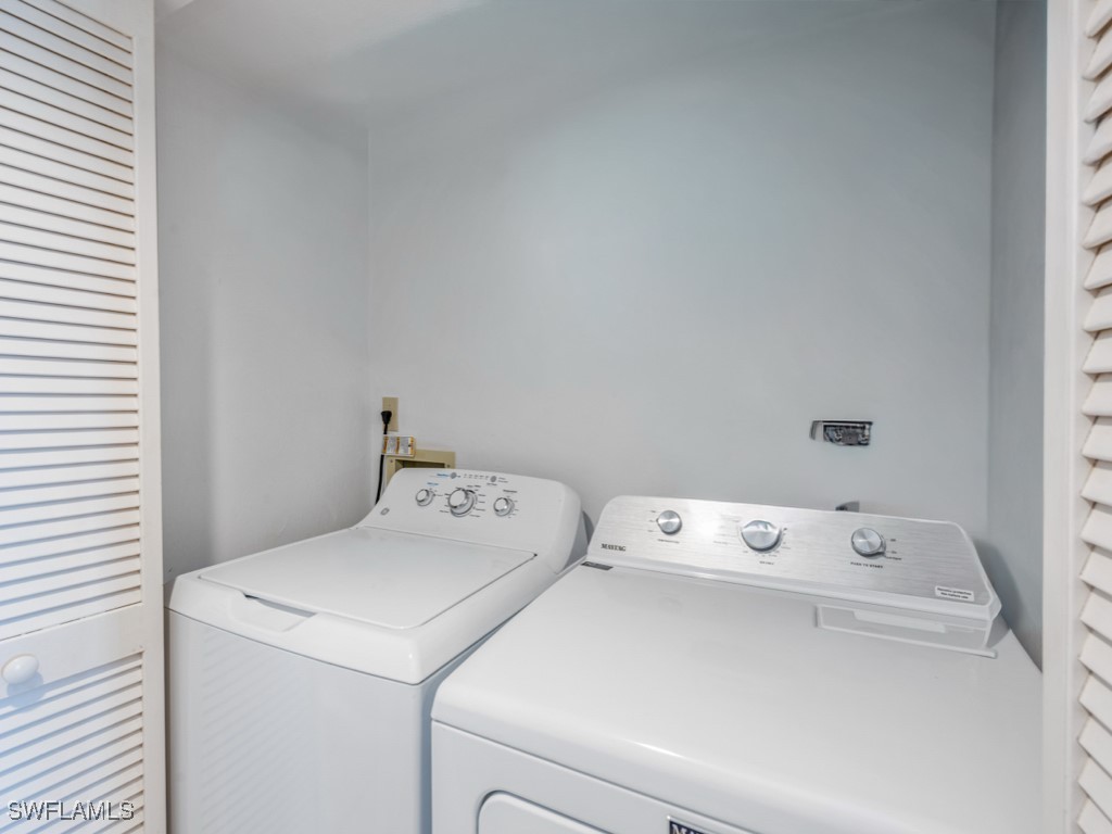 893 Collier Ct 3-301 Property Photo 28