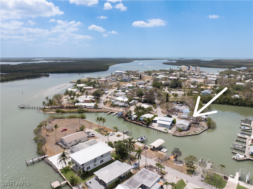 315 Pettit Dr Property Photo 6