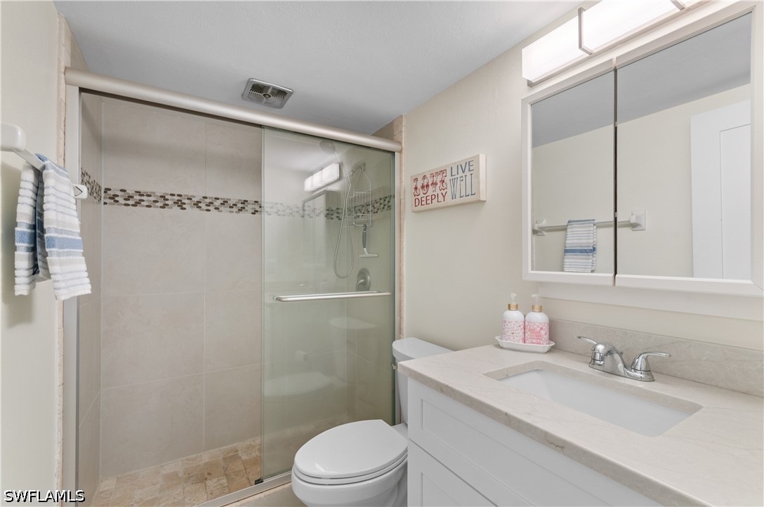 641 12th Ave S 641 Property Photo 14