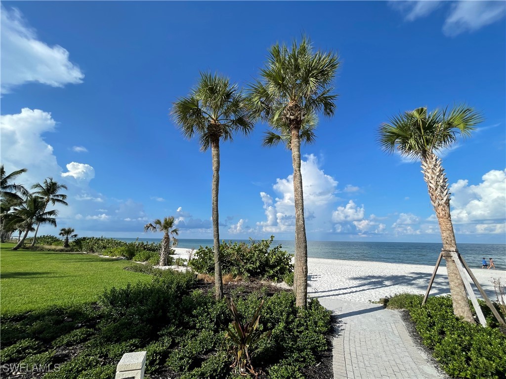 4041 Gulf Shore Blvd N 105 Property Photo 16