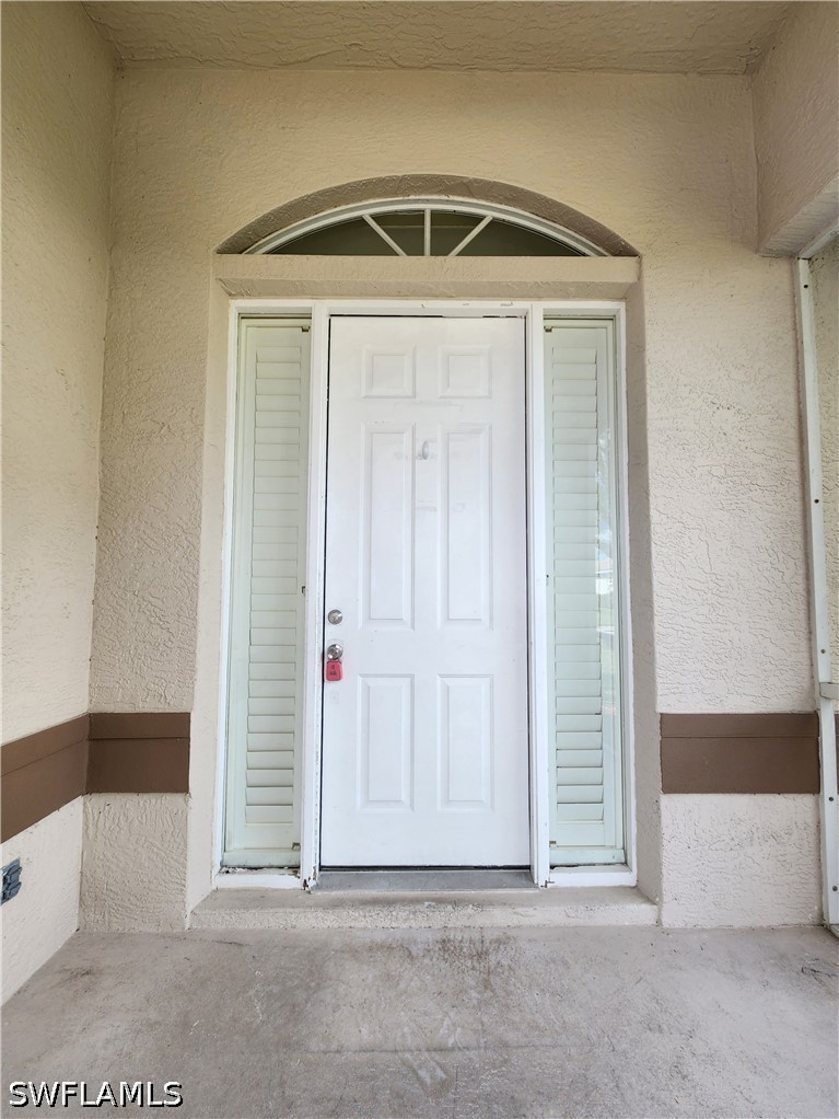 11082 Lakeland Cir Property Photo 4