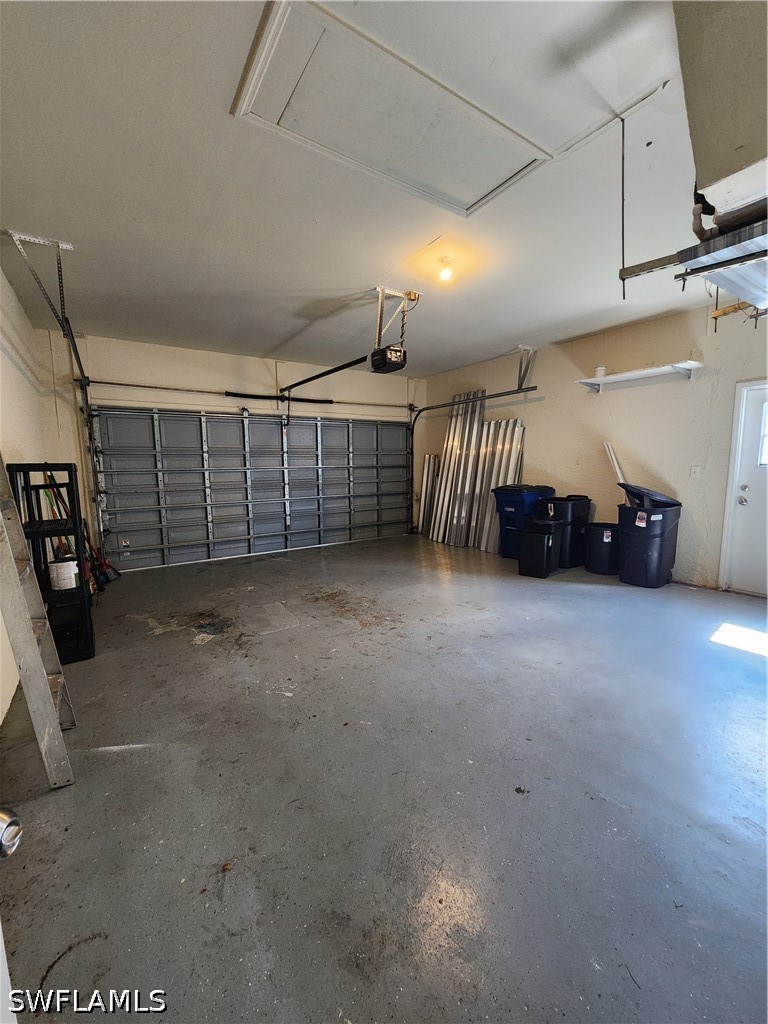 11082 Lakeland Cir Property Photo 23