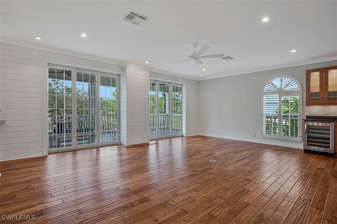 3798 Cracker Way Property Photo 7