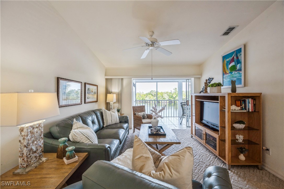 1325 Mainsail Dr 1213 Property Photo 5