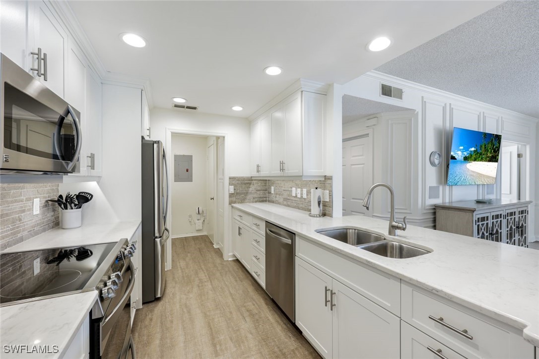 797 Willowbrook Dr 203 Property Photo 6