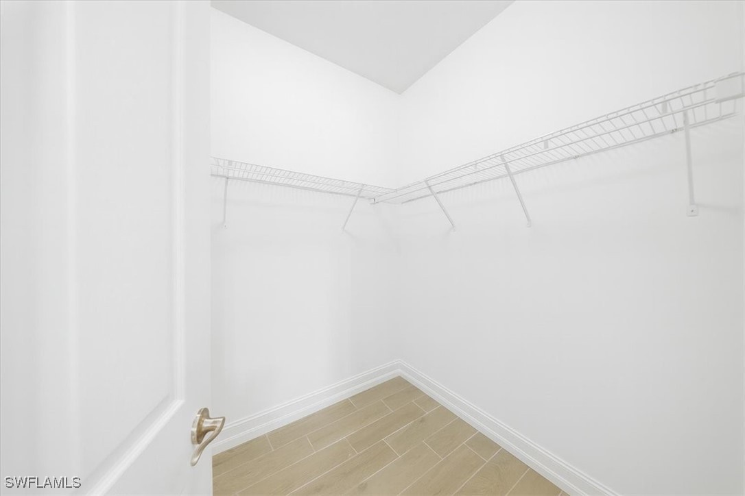 1074 Enbrook Loop Property Photo 22