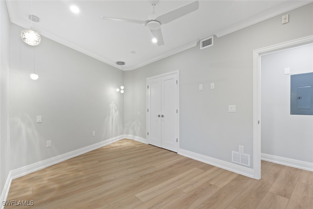 3399 Gulf Shore Blvd N 111 Property Photo 21
