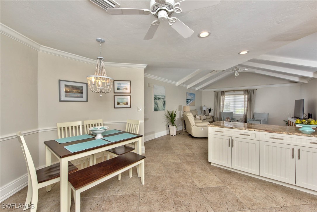 1614 Forest Lakes Blvd Property Photo 10