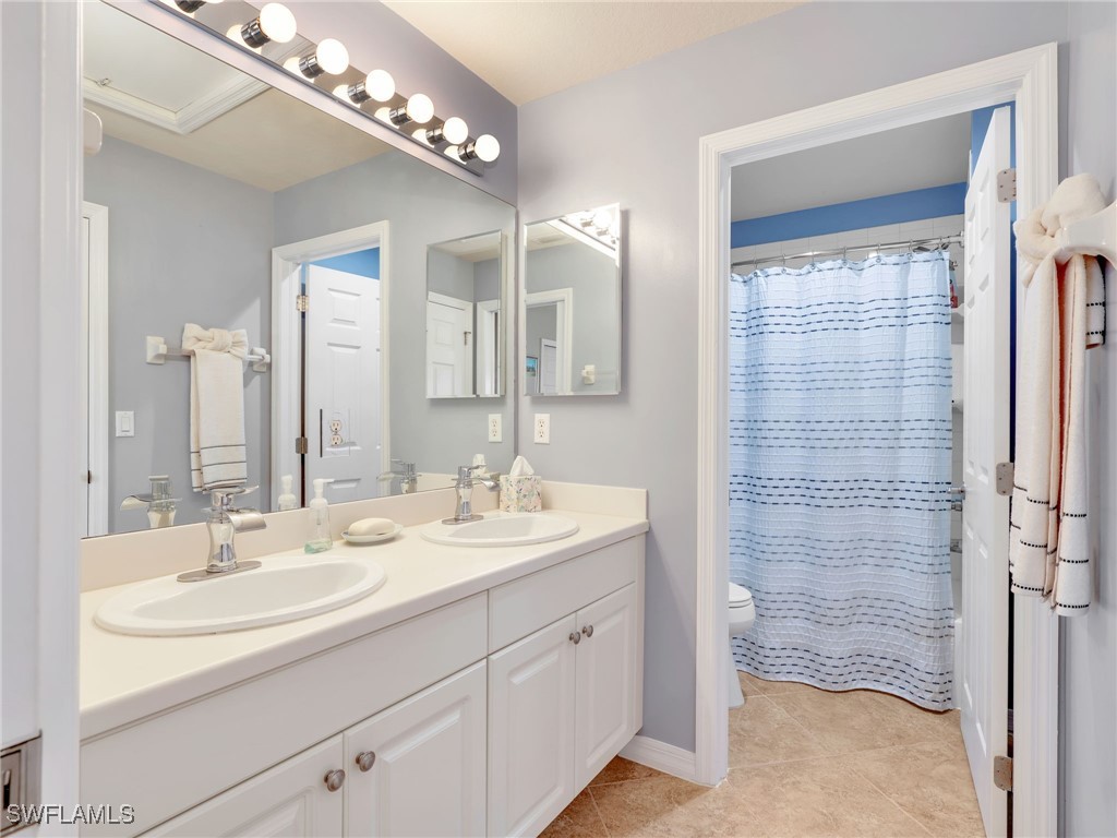 9085 Astonia Way Property Photo 16