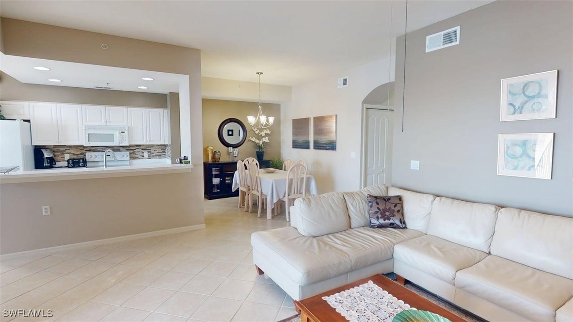 2730 Cypress Trace Cir 2828 Property Photo 9