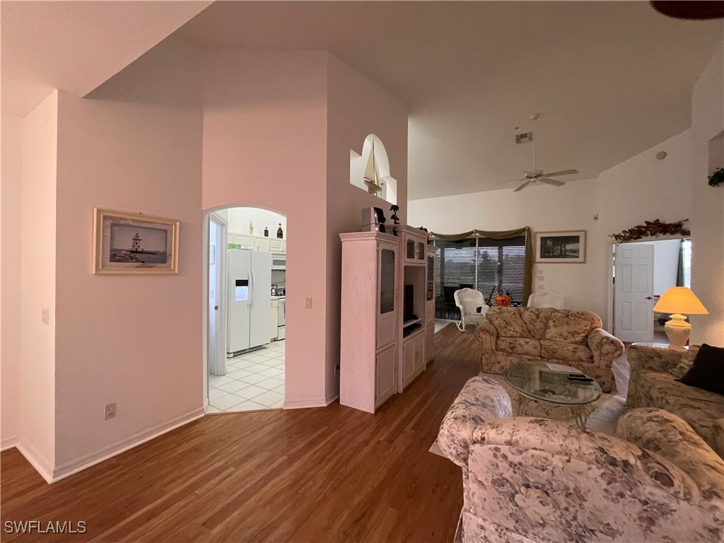 25232 Pelican Creek Cir 202 Property Photo 11