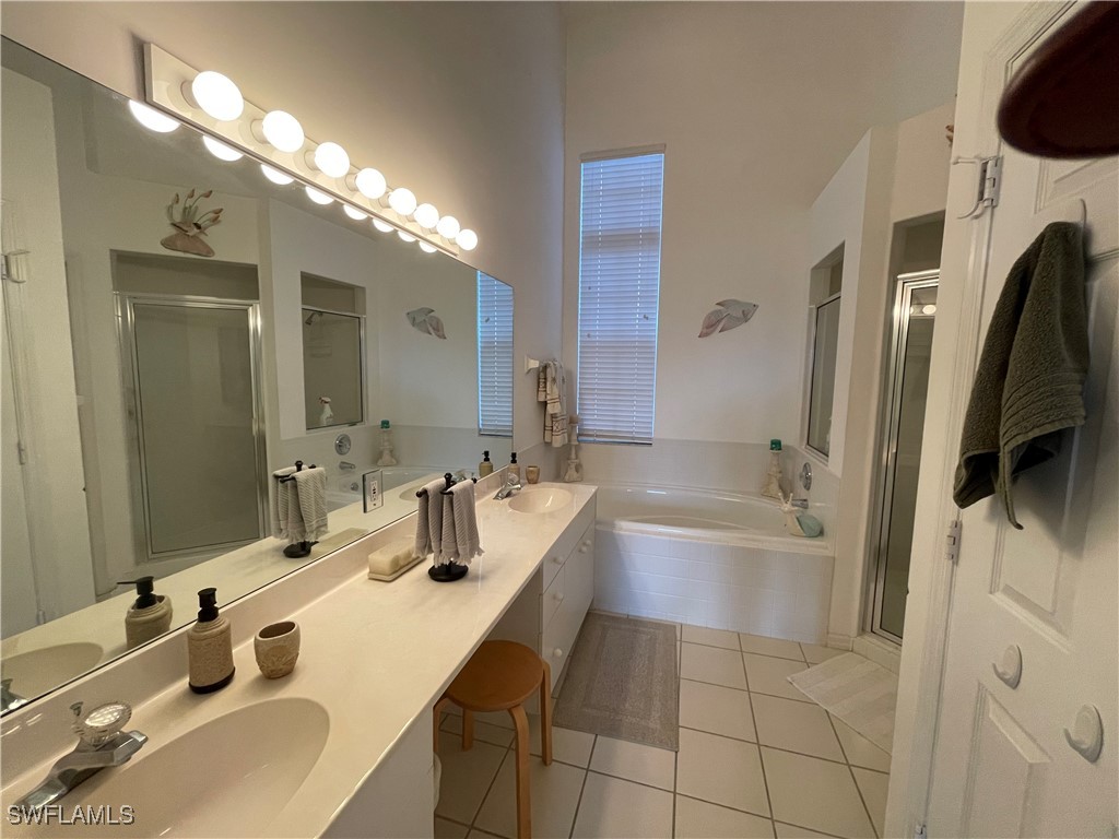 25232 Pelican Creek Cir 202 Property Photo 17