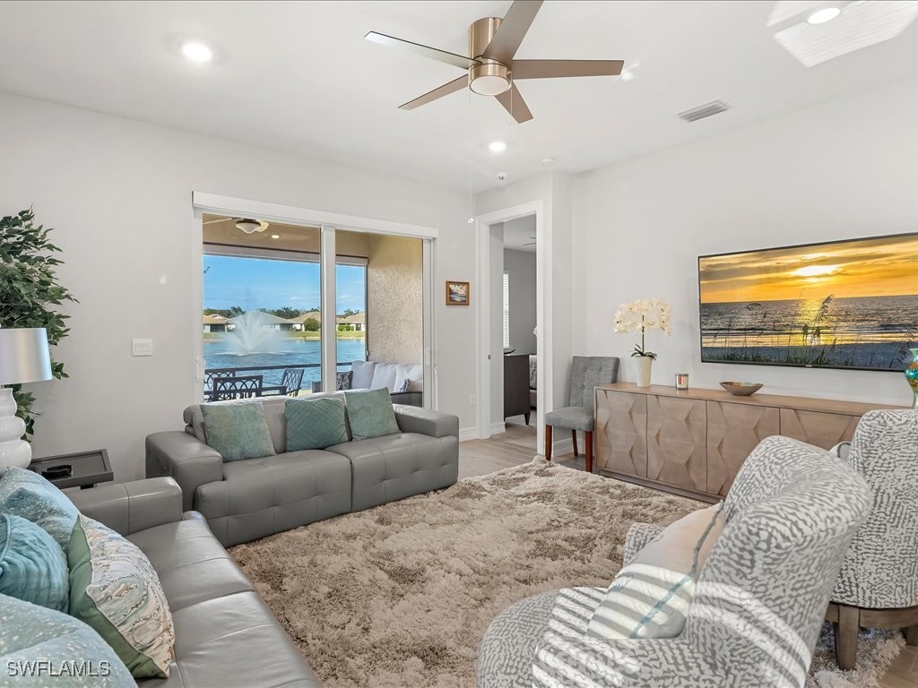 1157 Enbrook Loop Property Photo 8