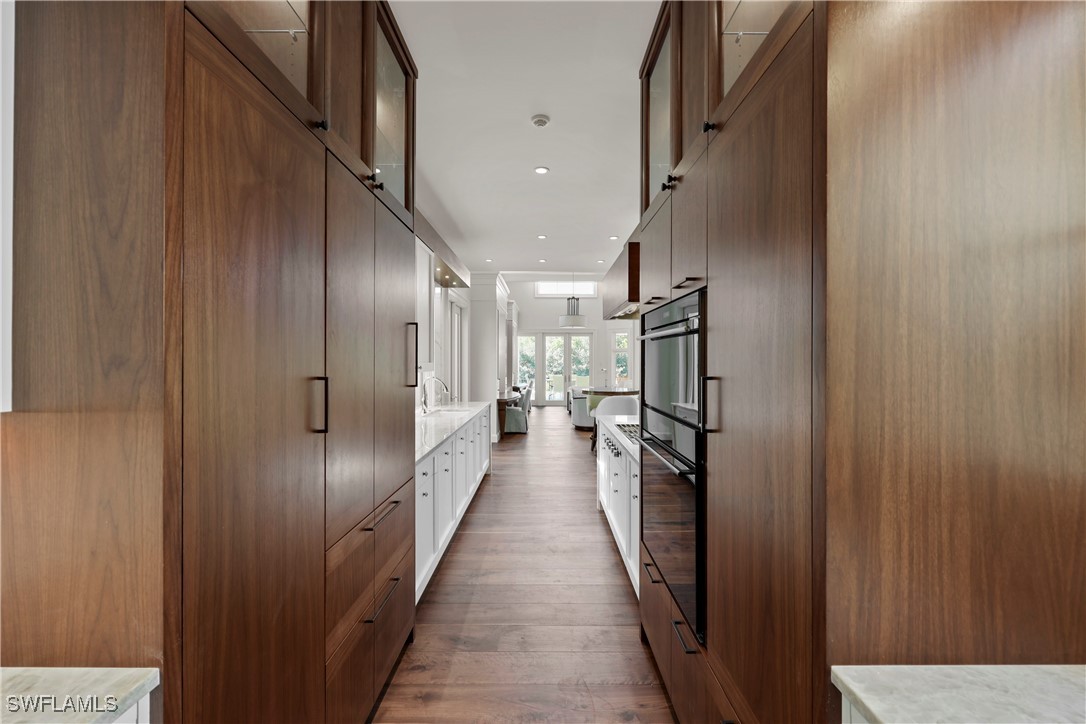 8057 Via Vecchia Property Photo 12