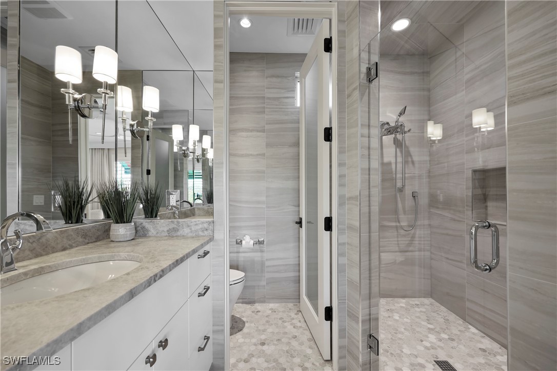 8057 Via Vecchia Property Photo 31