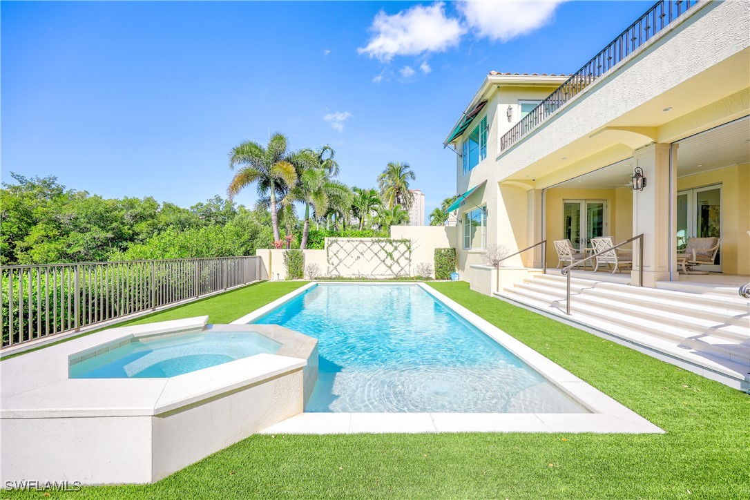8057 Via Vecchia Property Photo 39