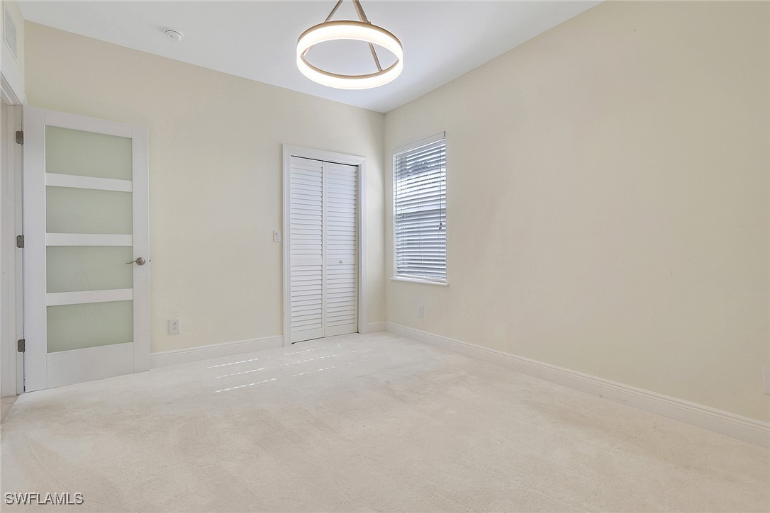 2082 E Tobago Cir Property Photo 28