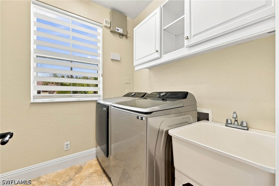 1345 Mariposa Cir 5204 Property Photo 34