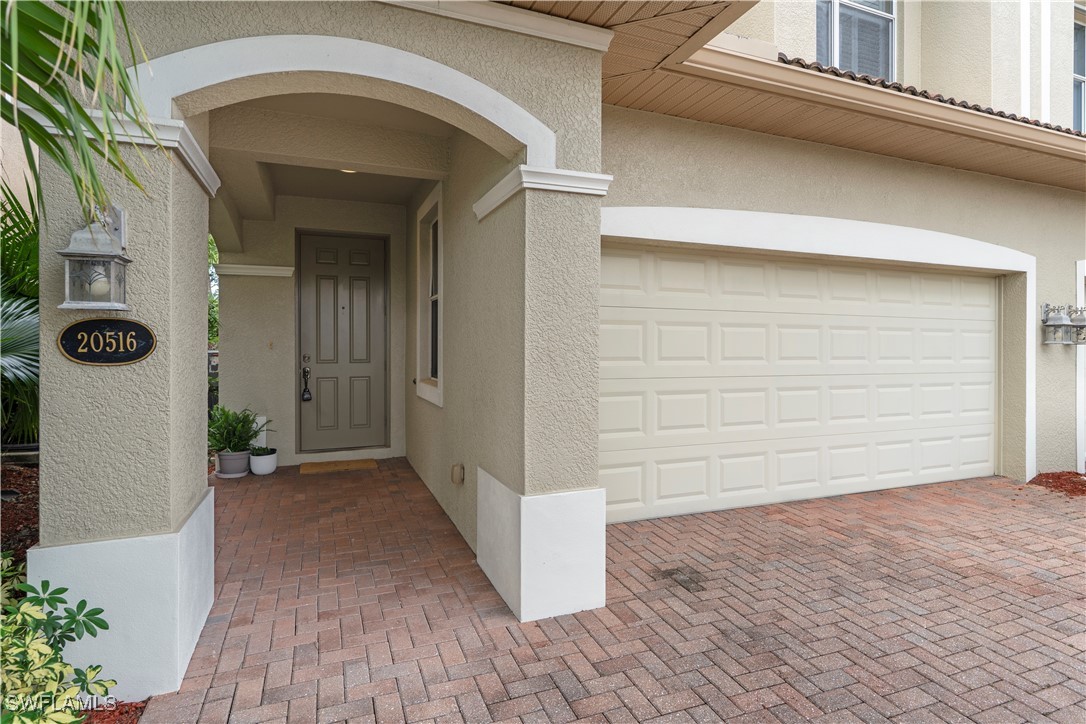 20516 Larino Loop Property Photo 3