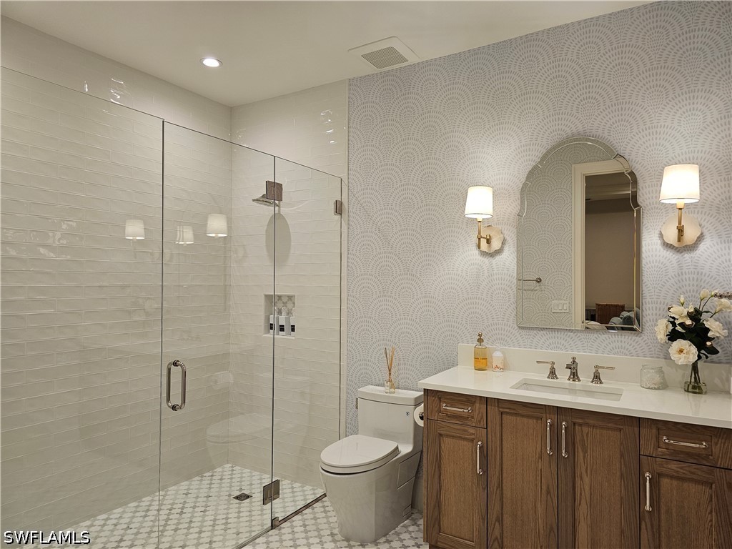 637 Palm Cir W Property Photo 26