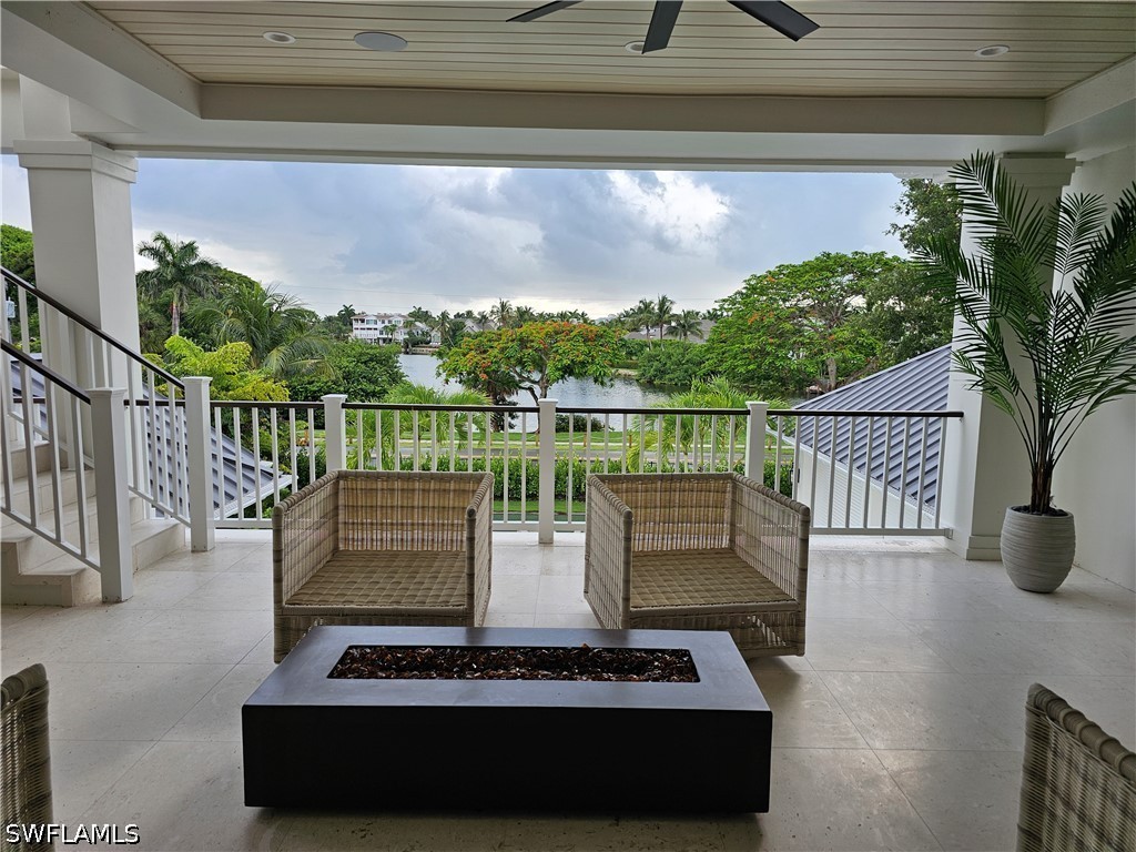 637 Palm Cir W Property Photo 50