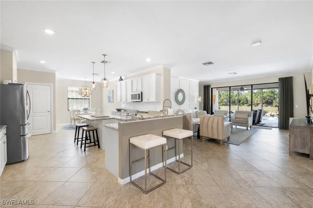 4698 Abaca Cir Property Photo 3