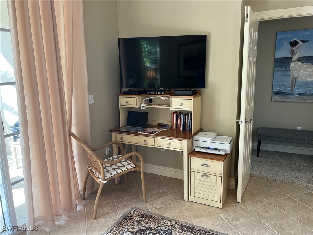 5068 Annunciation Cir 4211 Property Photo 3