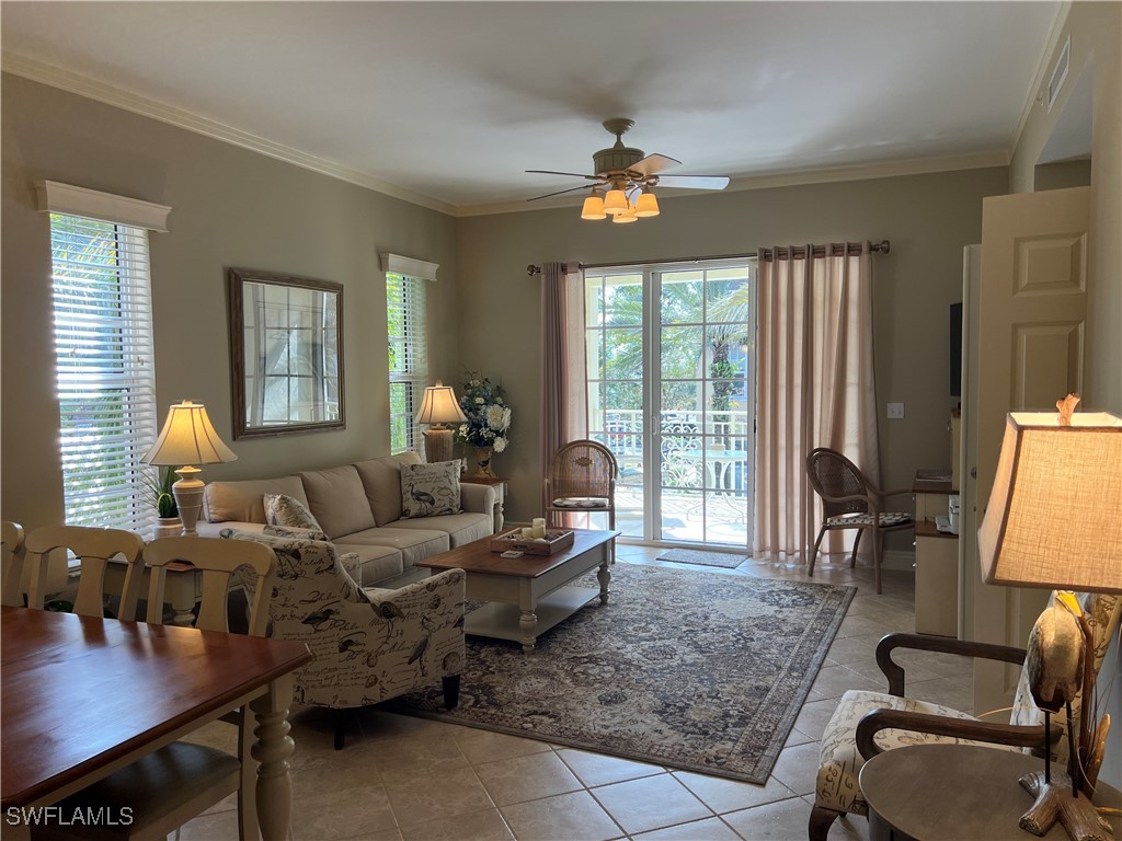 5068 Annunciation Cir 4211 Property Photo 5