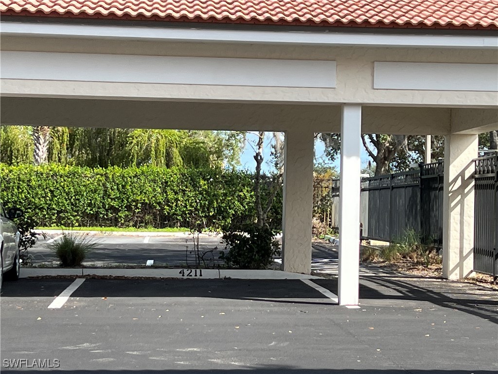 5068 Annunciation Cir 4211 Property Photo 18