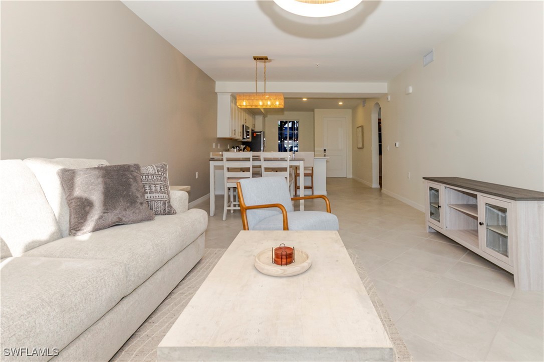 5527 Double Eagle Cir 3815 Property Photo 6